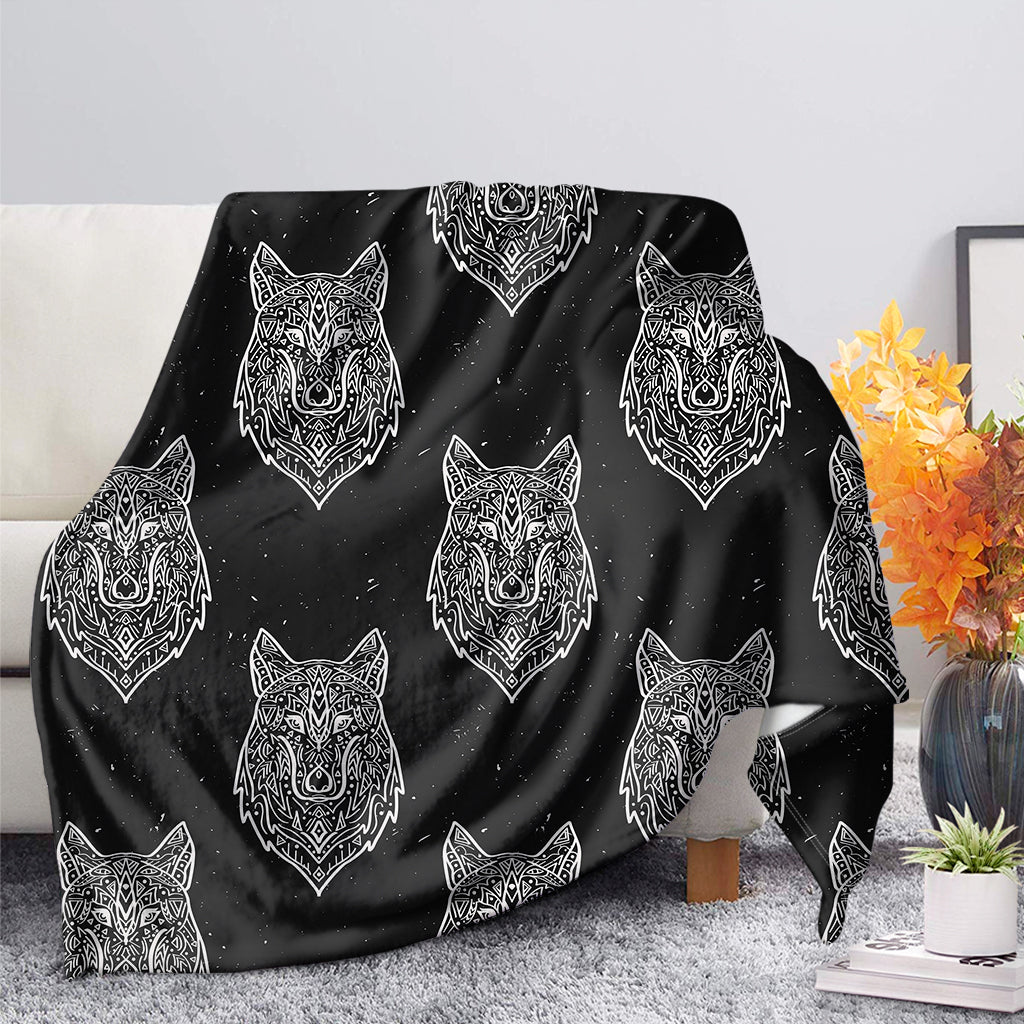 Native Tribal Wolf Pattern Print Blanket