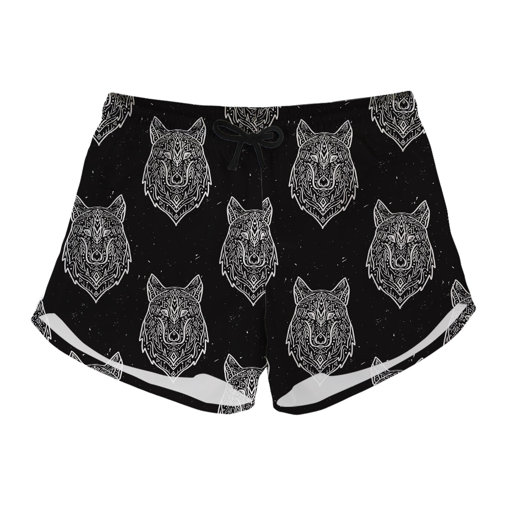 Native Tribal Wolf Pattern Print Women's Shorts