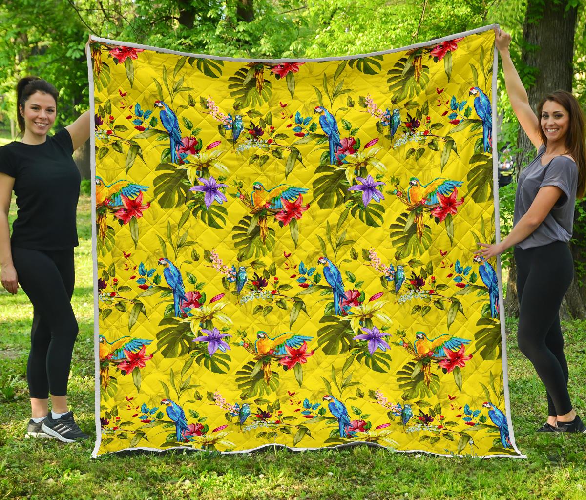 Parrot Tropical Pattern Print Quilt