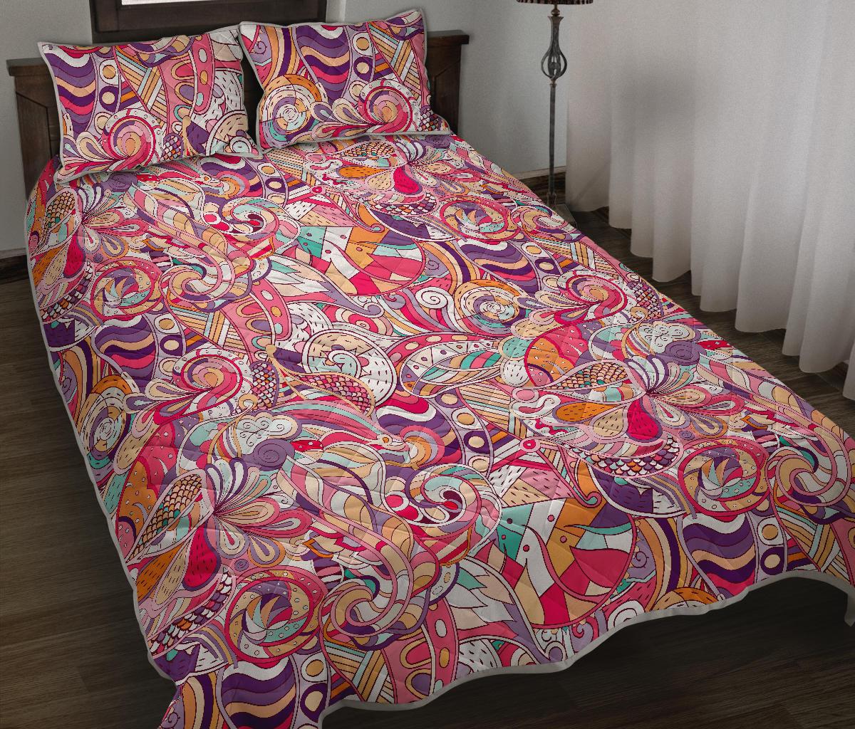 Pastel Bohemian Floral Pattern Print Quilt Bed Set