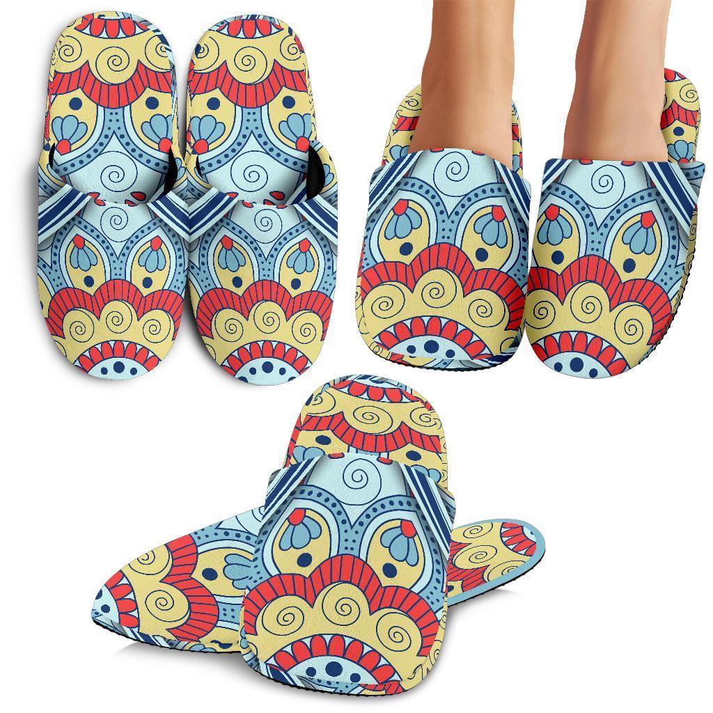 Pastel Ornament Mandala Print Slippers