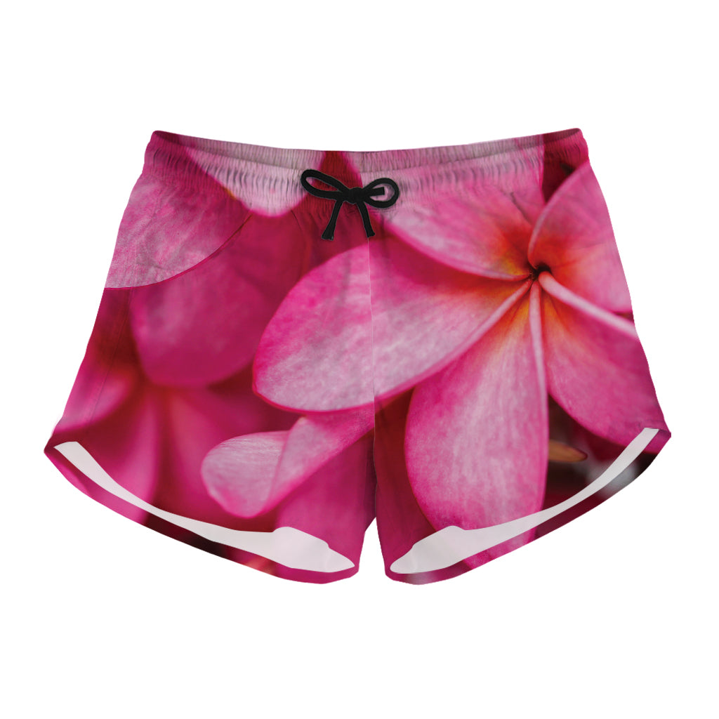 Pink Plumeria Flower Print Women's Shorts