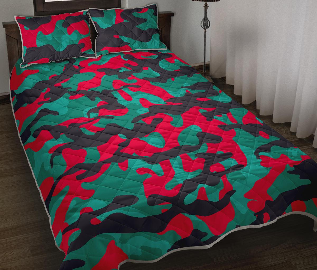 Pink Teal And Black Camouflage Print Quilt Bed Set