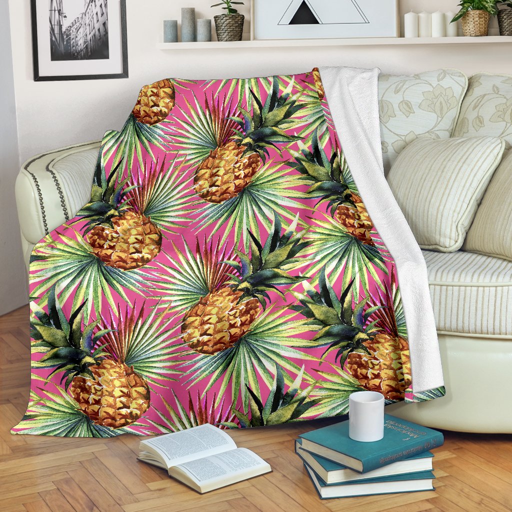 Pink Watercolor Pineapple Pattern Print Blanket