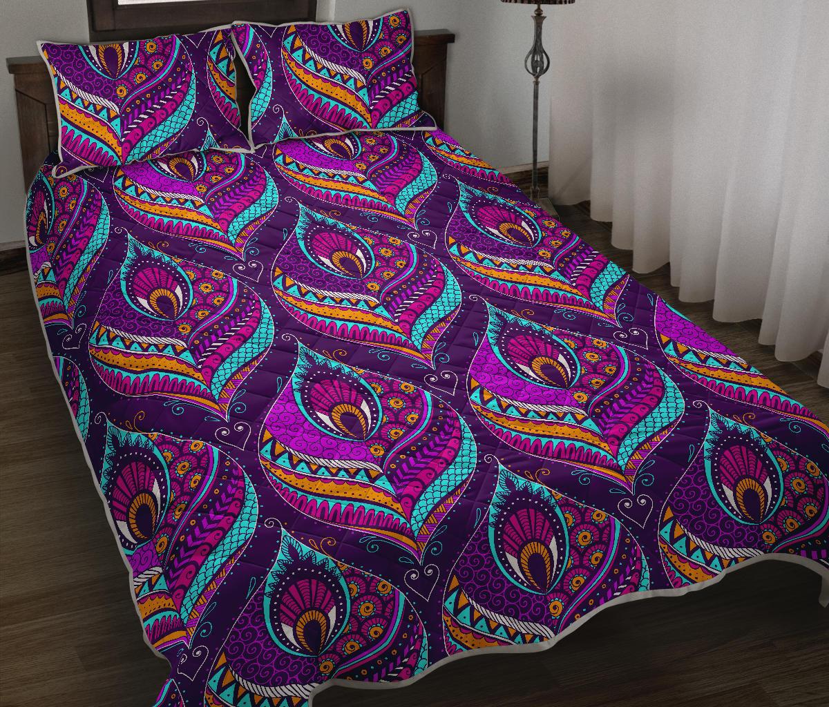 Purple Bohemian Peacock Feather Print Quilt Bed Set