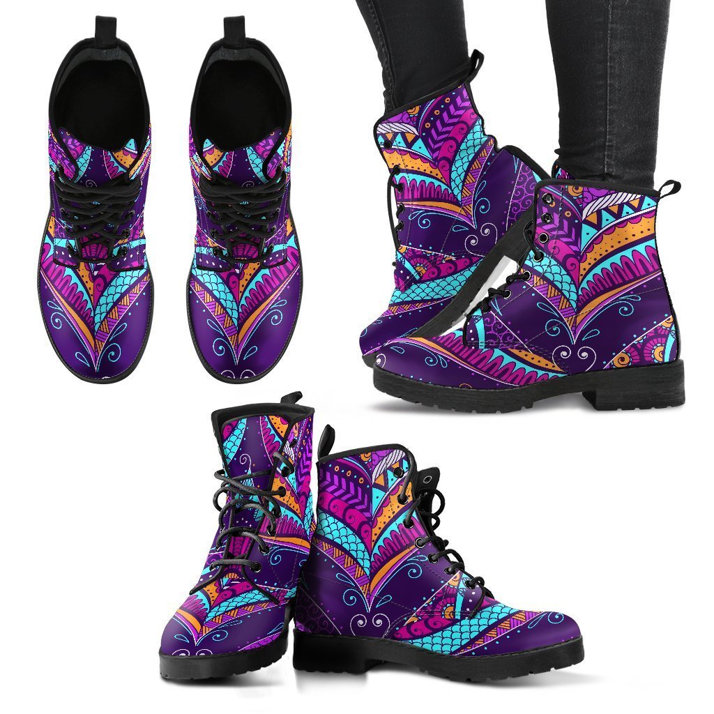 Purple Bohemian Peacock Feather Print Women's Boots