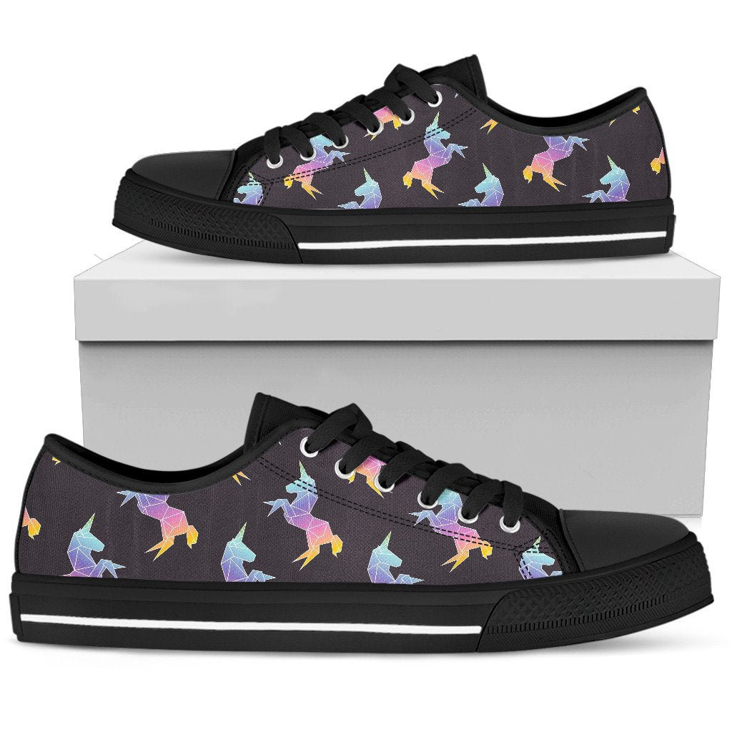 Rainbow Origami Unicorn Pattern Print Men's Low Top Shoes