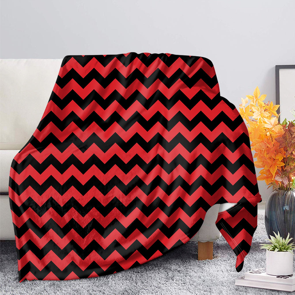 Red And Black Chevron Pattern Print Blanket