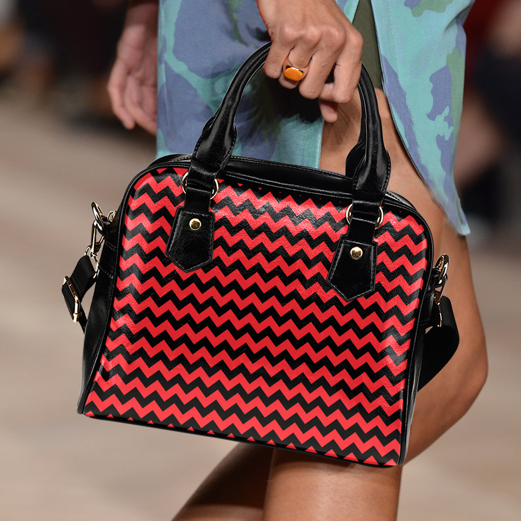 Red And Black Chevron Pattern Print Shoulder Handbag