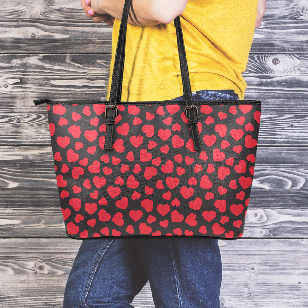 Red And Black Heart Pattern Print Leather Tote Bag