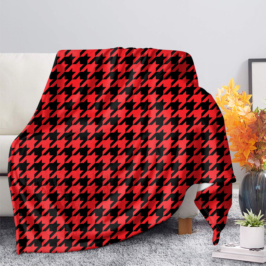 Red And Black Houndstooth Pattern Print Blanket