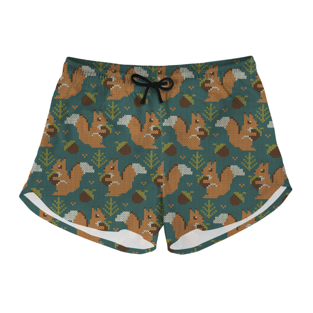 Squirrel Knitted Pattern Print Women's Shorts