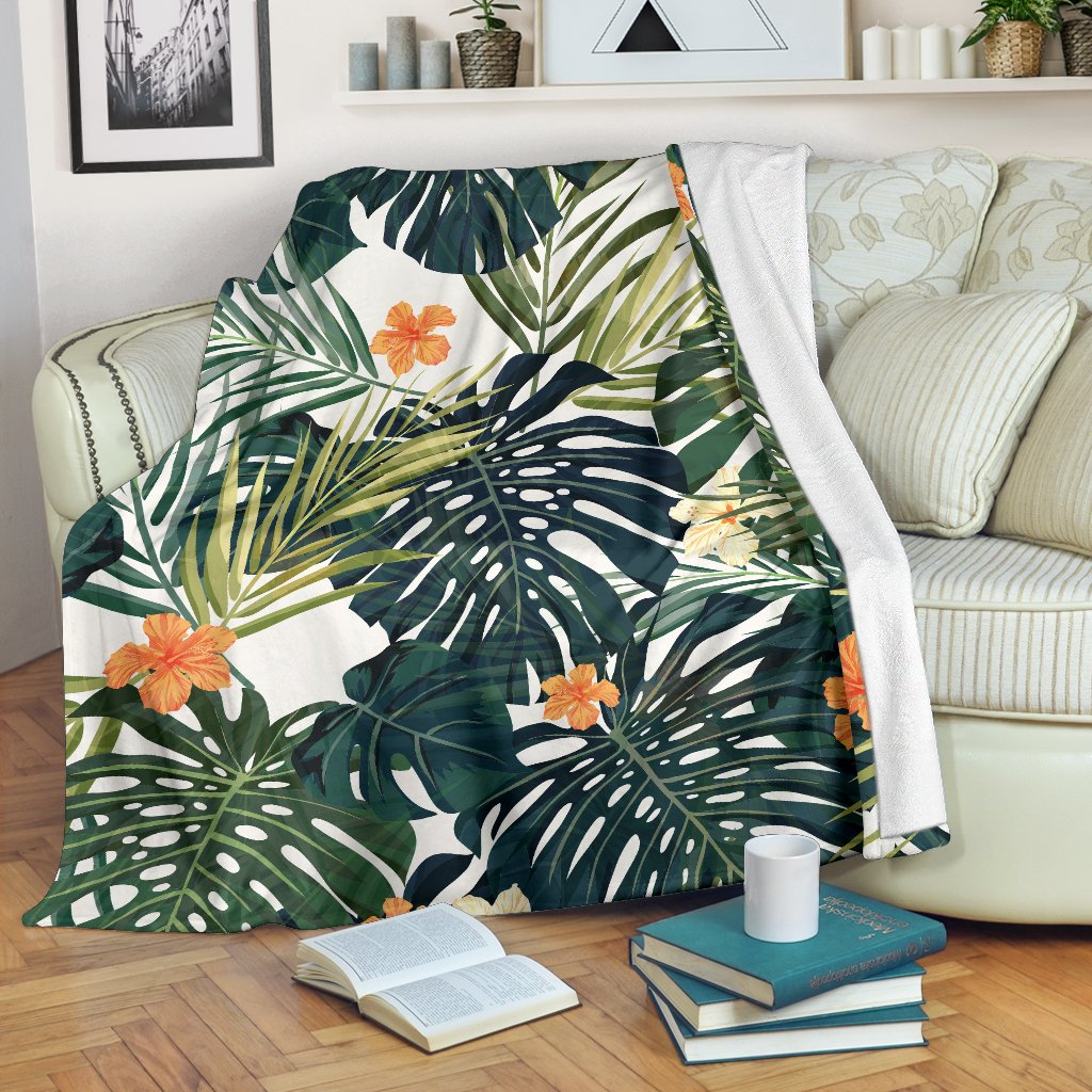 Summer Hawaiian Leaves Pattern Print Blanket