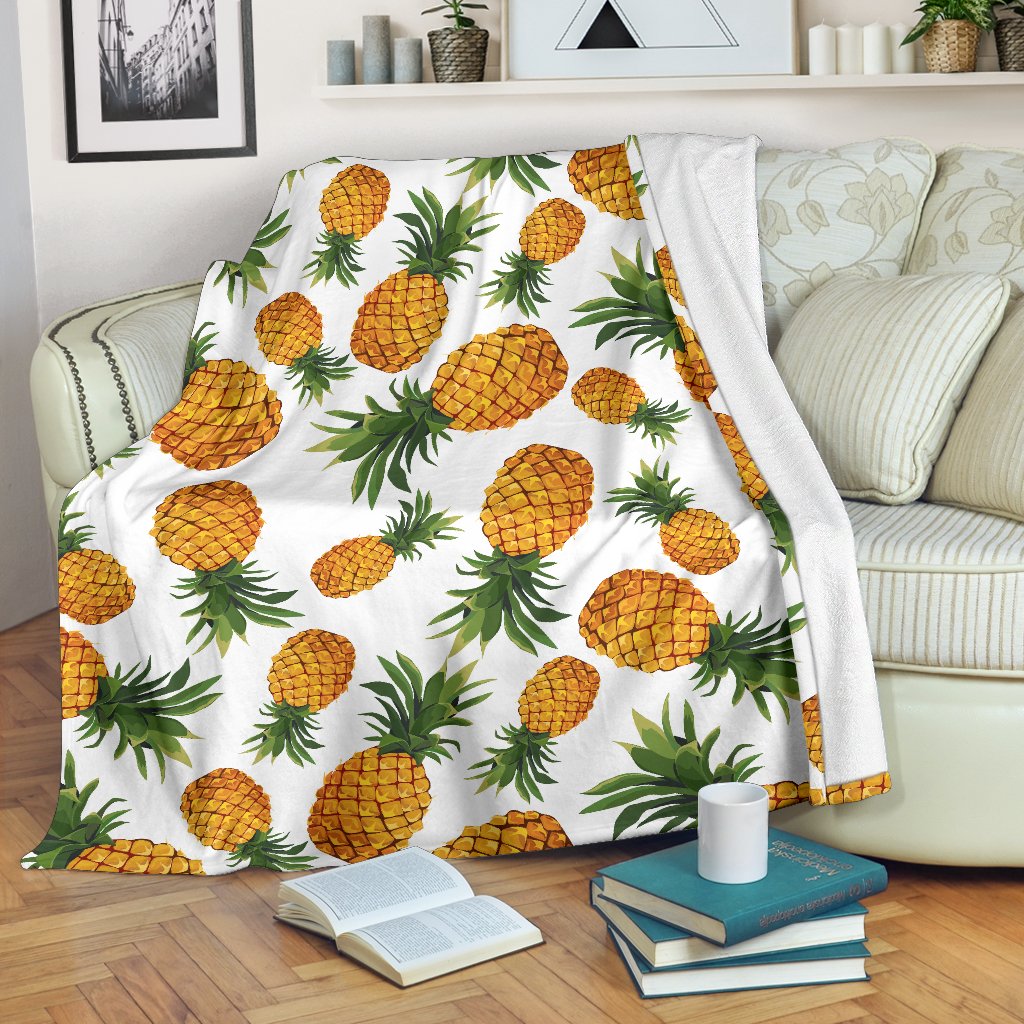 Summer Pineapple Pattern Print Blanket