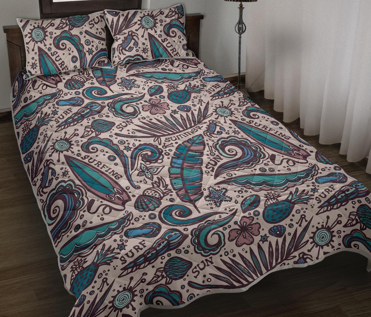 Summer Surfing Pattern Print Quilt Bed Set