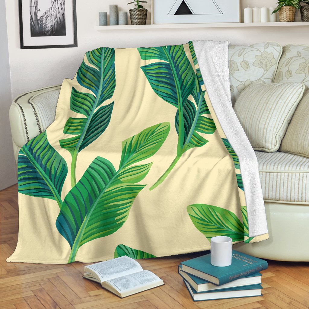 Tropical Banana Palm Leaf Pattern Print Blanket