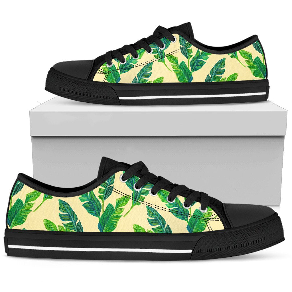 Tropical Banana Palm Leaf Pattern Print Men's Low Top Shoes