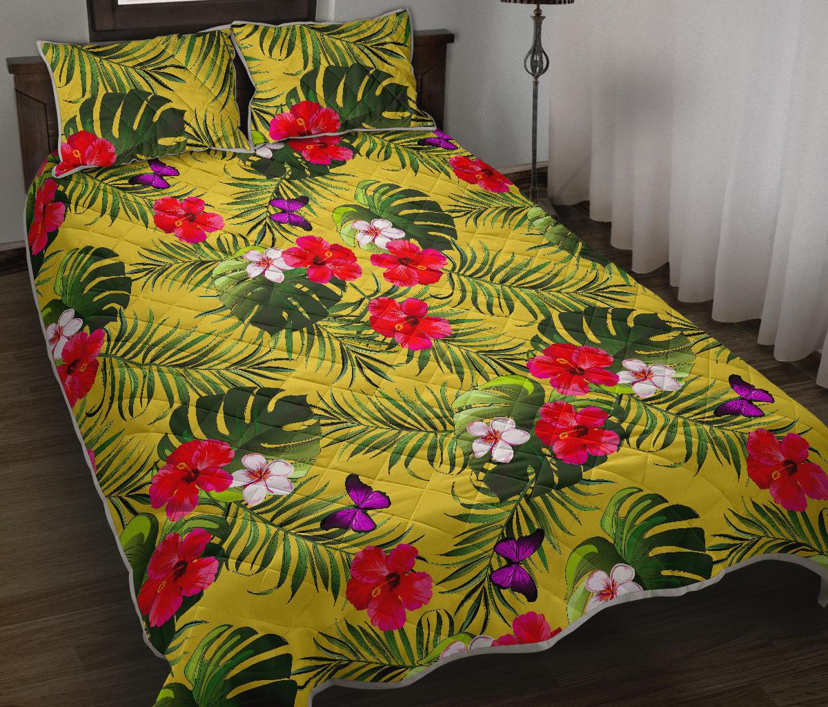 Tropical Exotic Hawaiian Pattern Print Quilt Bed Set