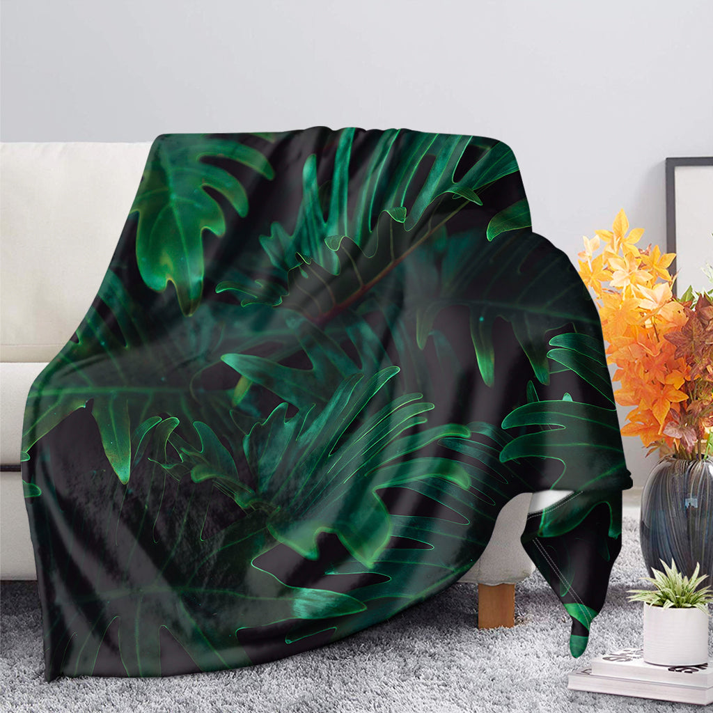 Tropical Fern Leaf Print Blanket