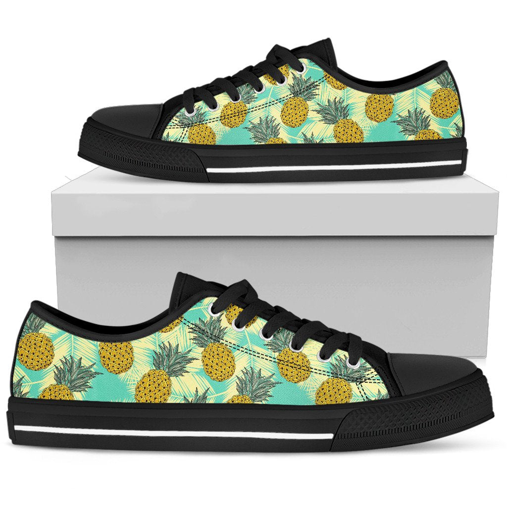 Tropical Vintage Pineapple Pattern Print Women's Low Top Shoes