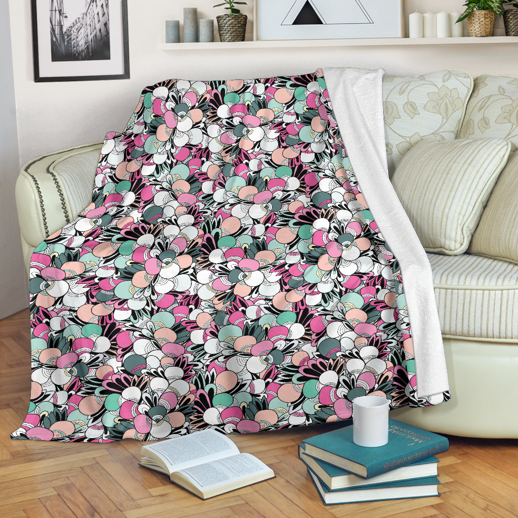 Vintage Flower Pattern Blanket