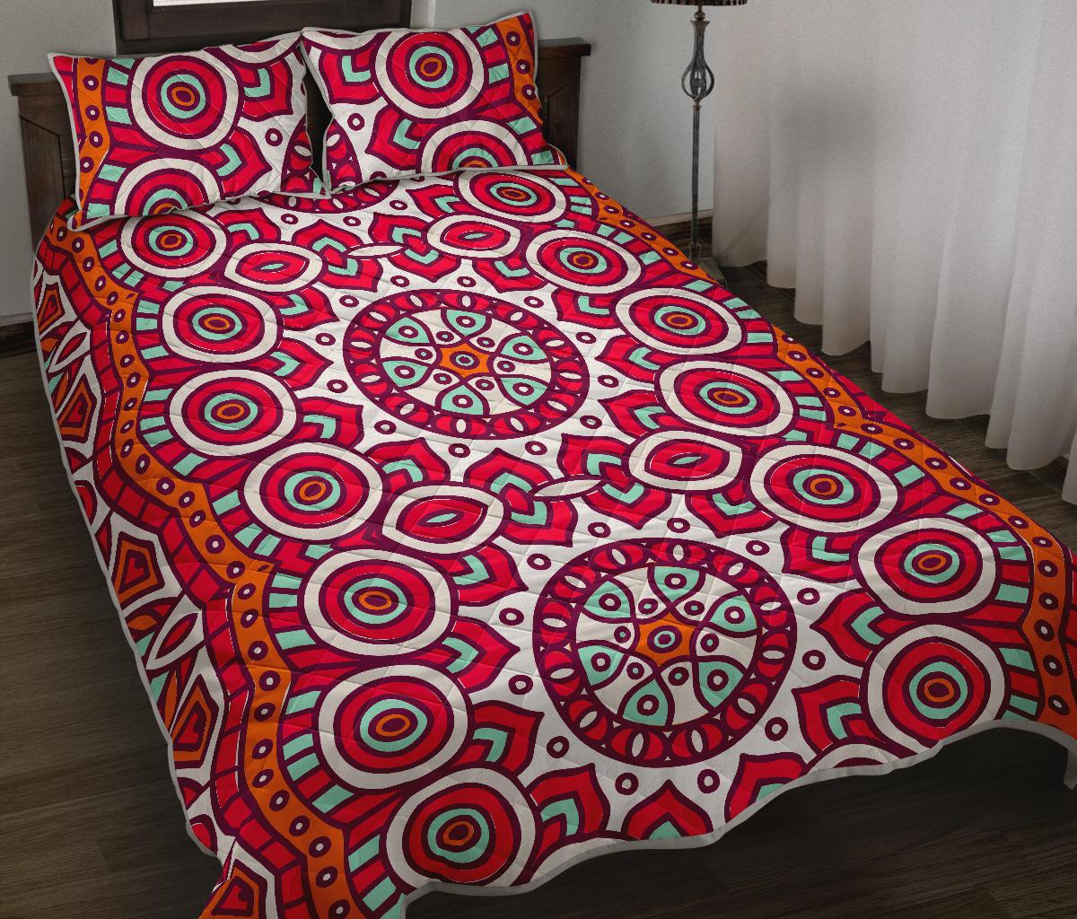 Vintage Indian Mandala Print Quilt Bed Set