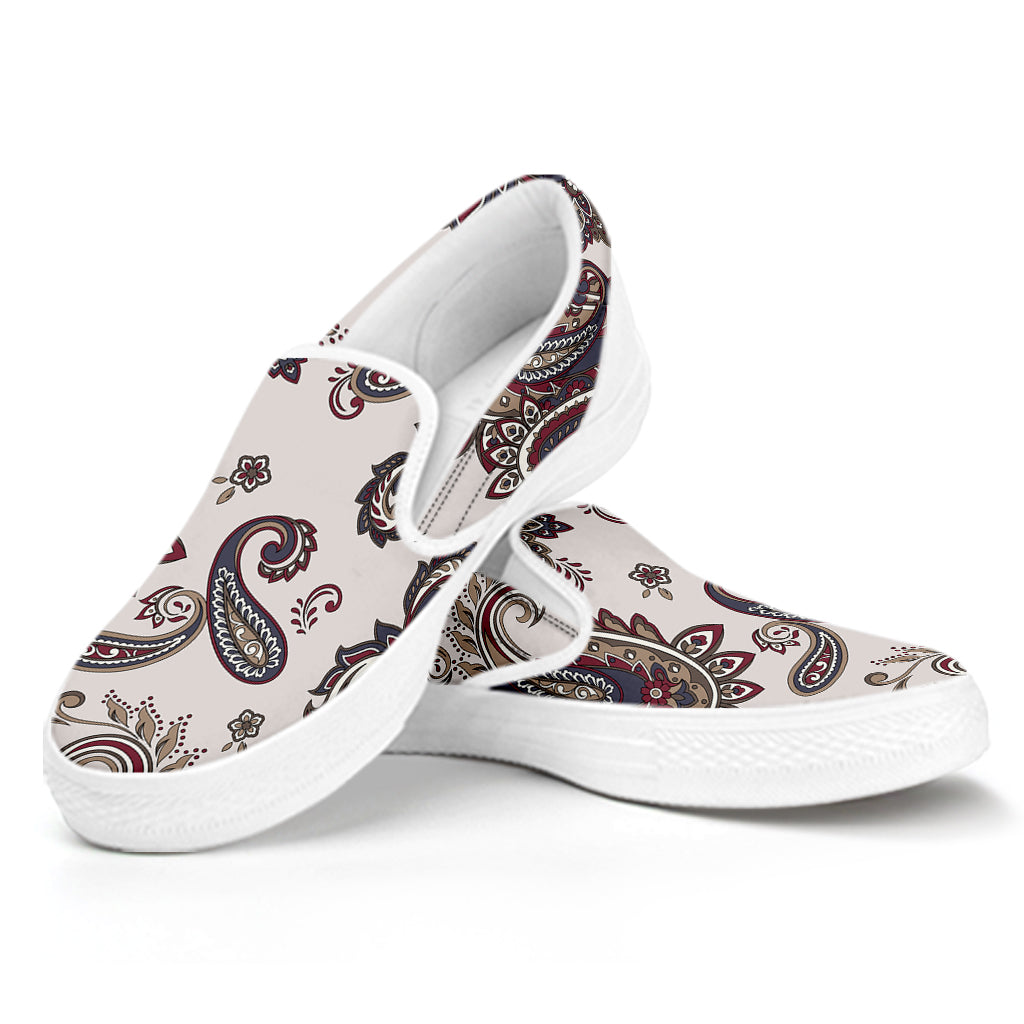 Vintage Paisley Pattern Print White Slip On Shoes