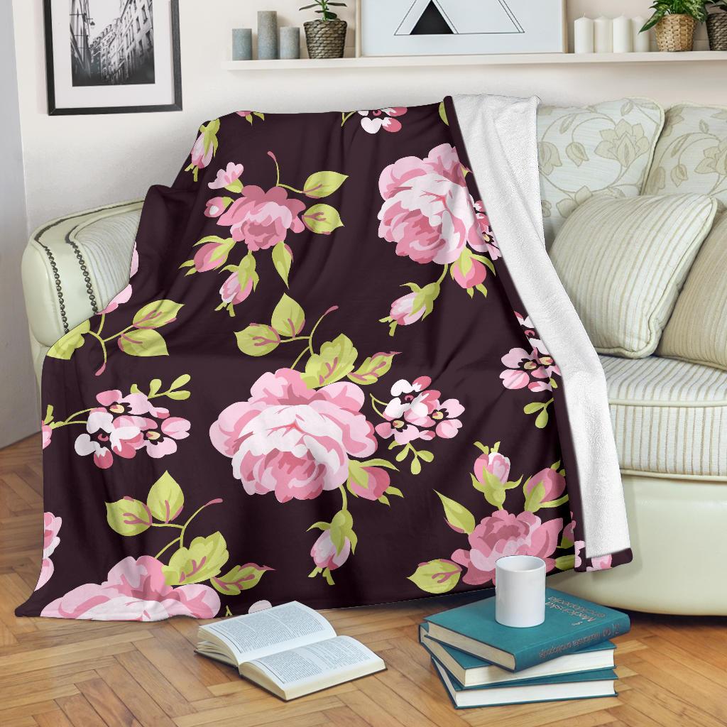 Vintage Pink Rose Floral Pattern Print Blanket