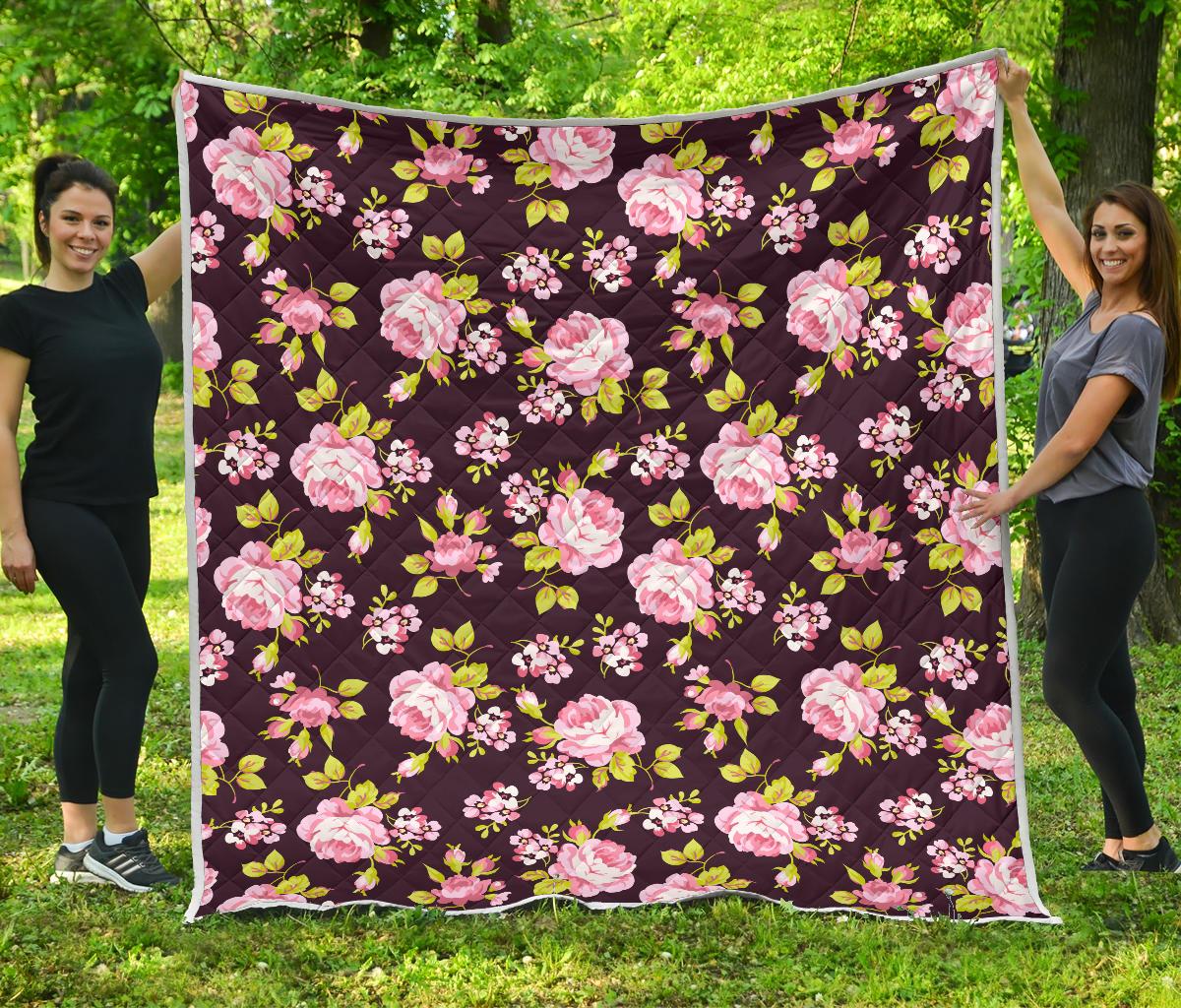 Vintage Pink Rose Floral Pattern Print Quilt