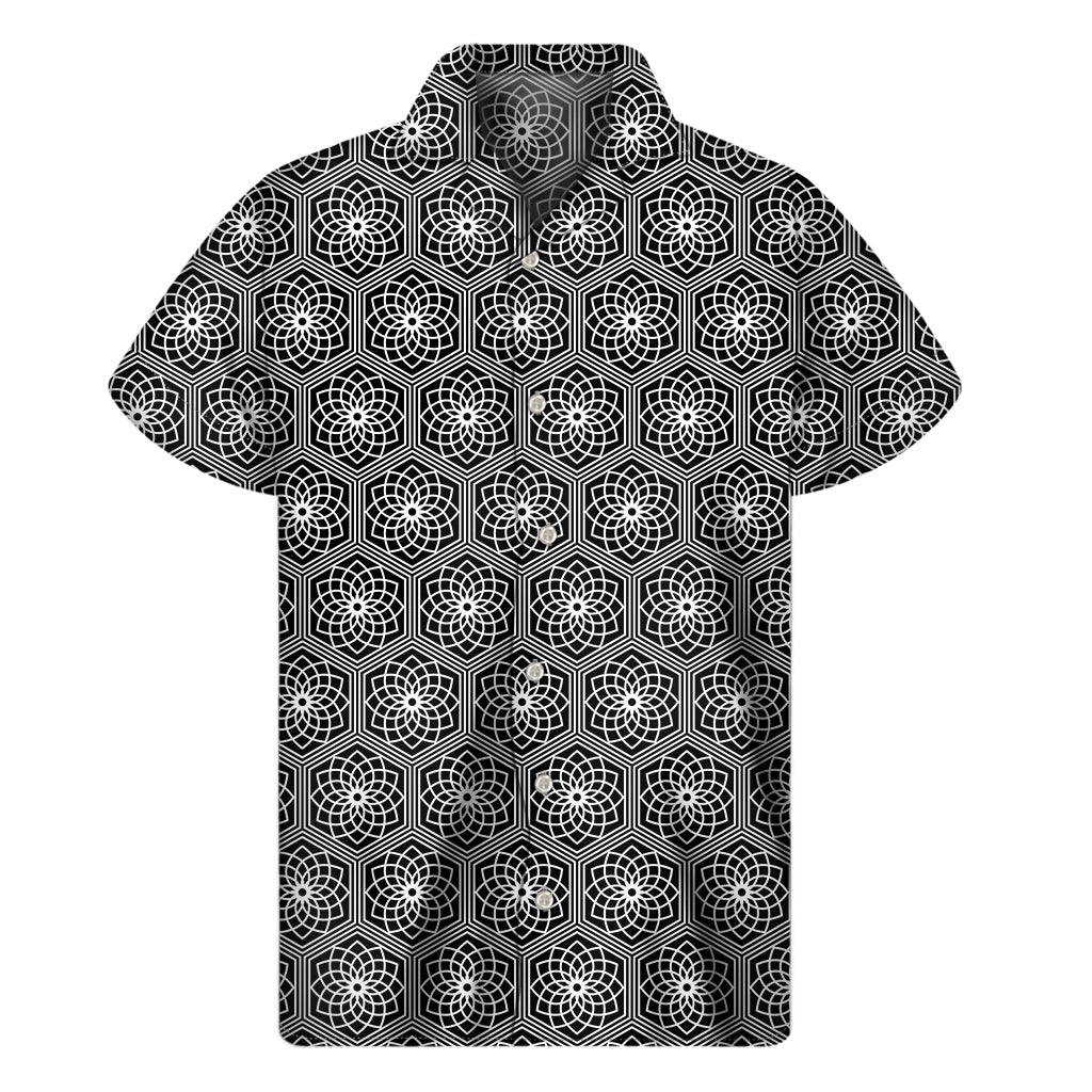 White And Black Lotus Pattern Print Men's Short Sleeve Shirt