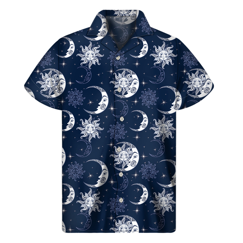 White And Blue Celestial Pattern Print Men's Short Sleeve Shirt