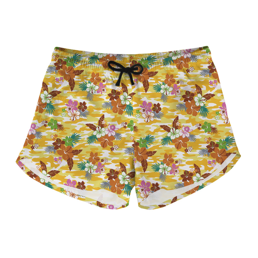 Yellow Camo And Hibiscus Flower Print Women's Shorts