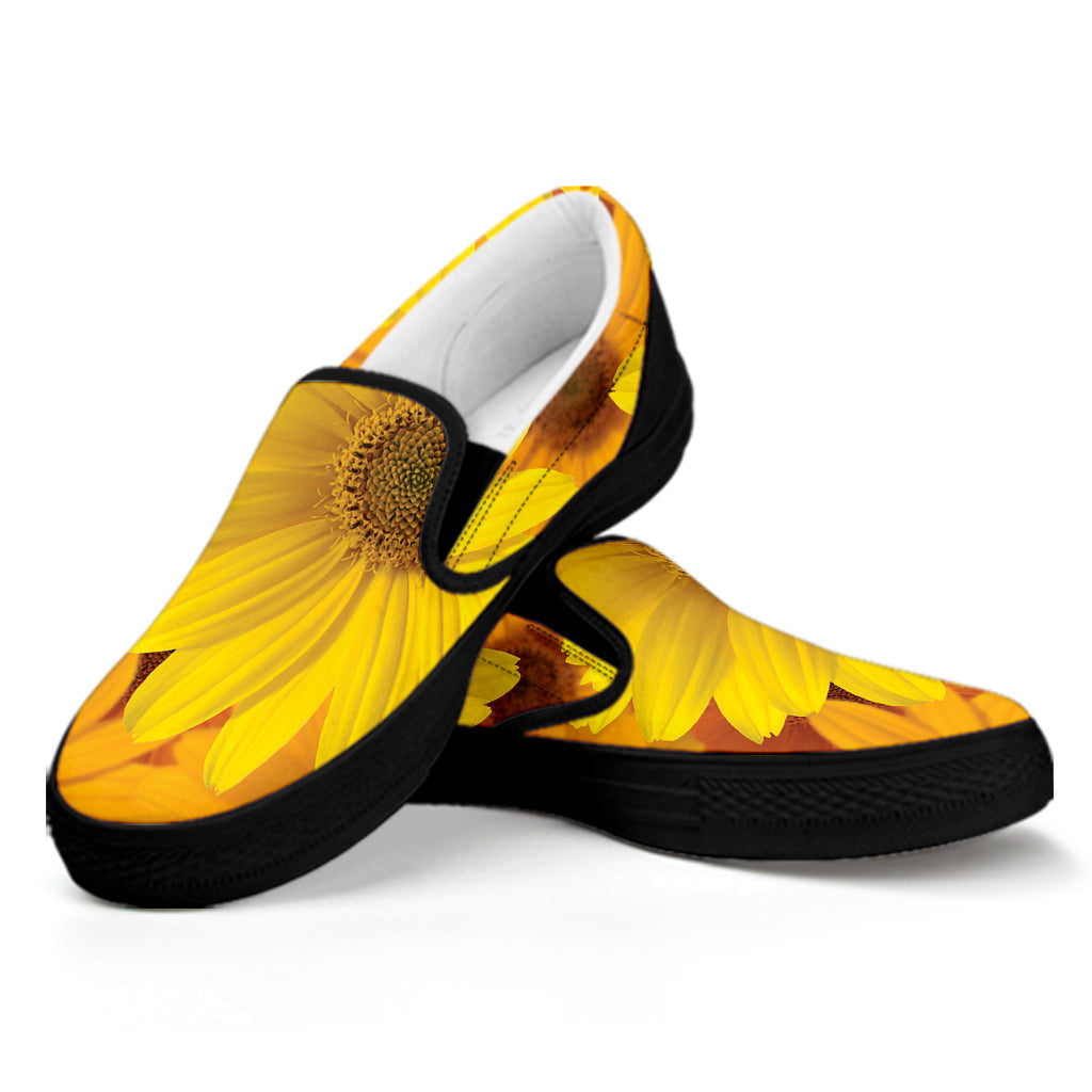 Yellow Daisy Flower Print Black Slip On Shoes