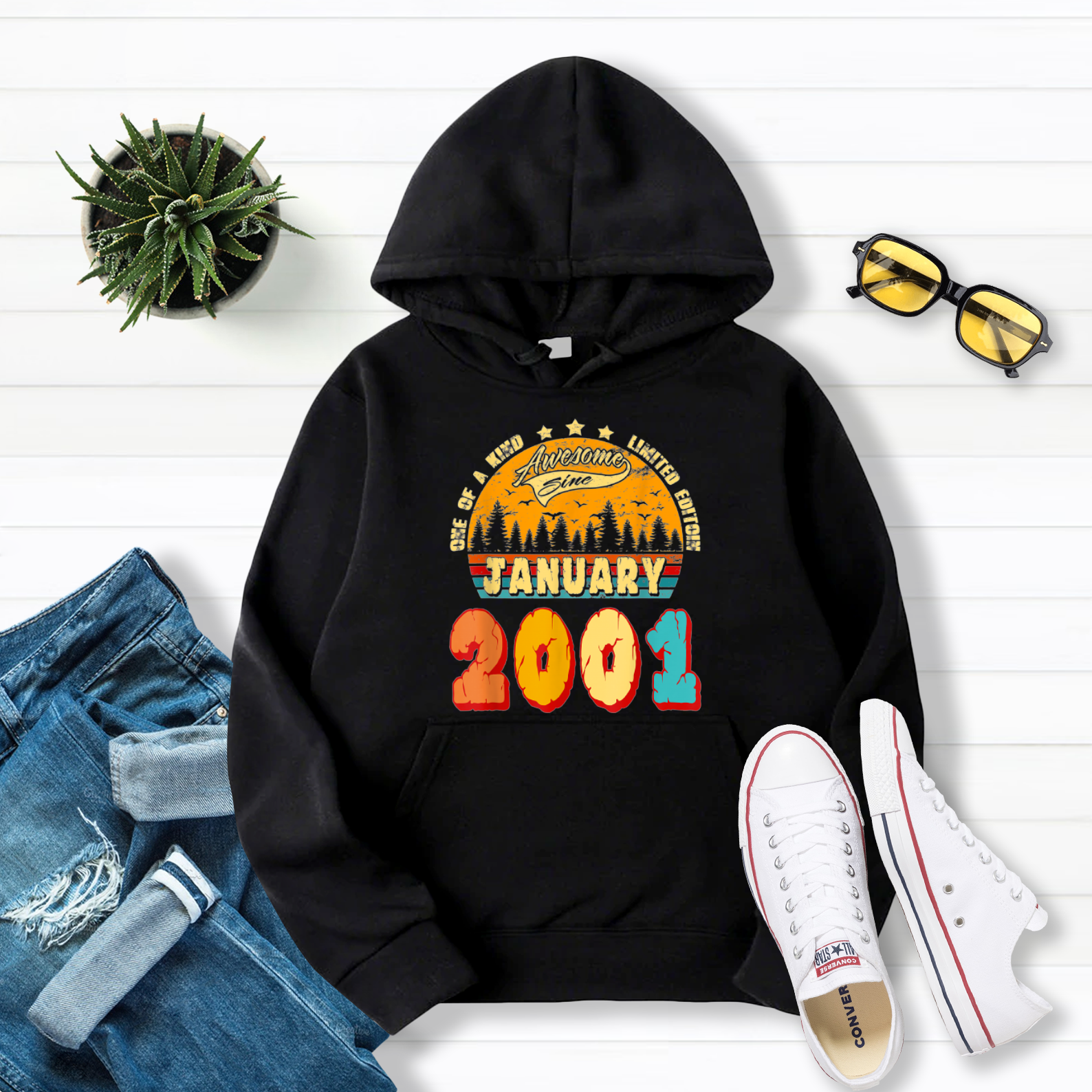 20 Years Old Gifts 20th Birthday Vintage January 2001 Pullover Hoodie Black S-5XL