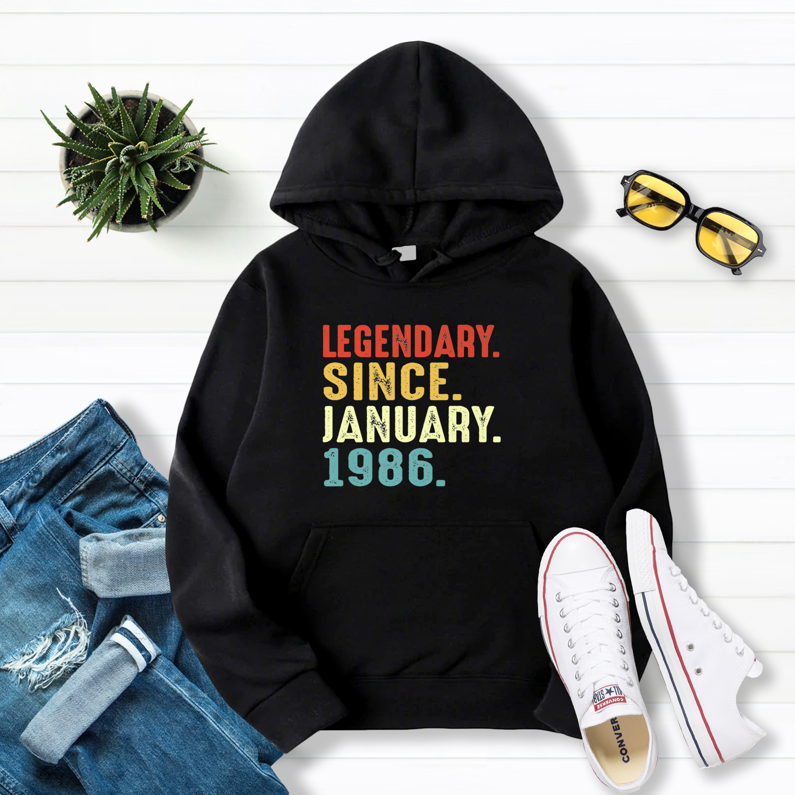 35 Years Old Birthday Gift Legendary Since January 1986 Premium Pullover Hoodie Black S-5XL