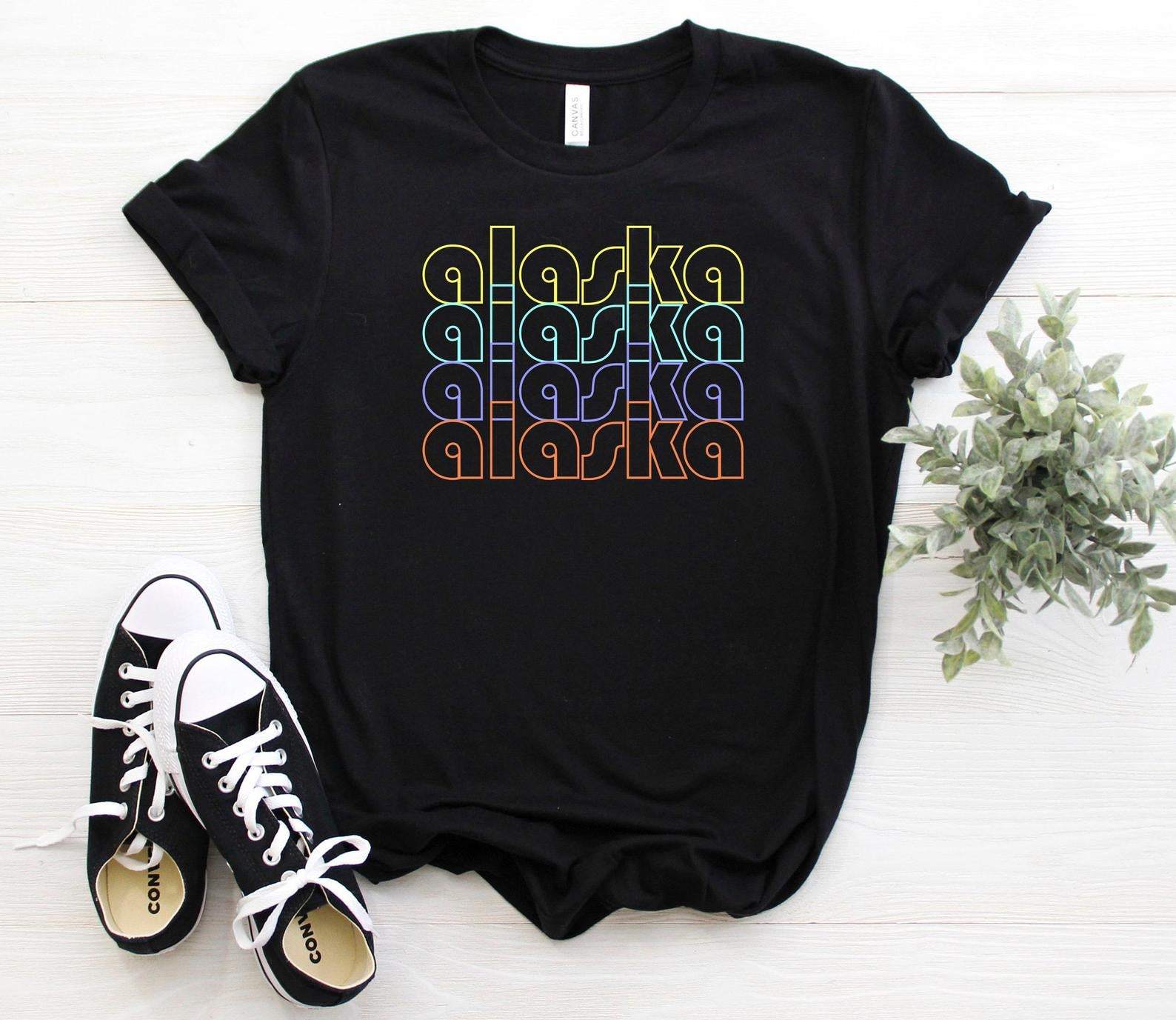 Alaska Retro Neon Lights Gift Alaska Touris Alaska Souvenir Gift Alaska Hometown Alaska Born and Raised T Shirt Black Unisex S-6XL