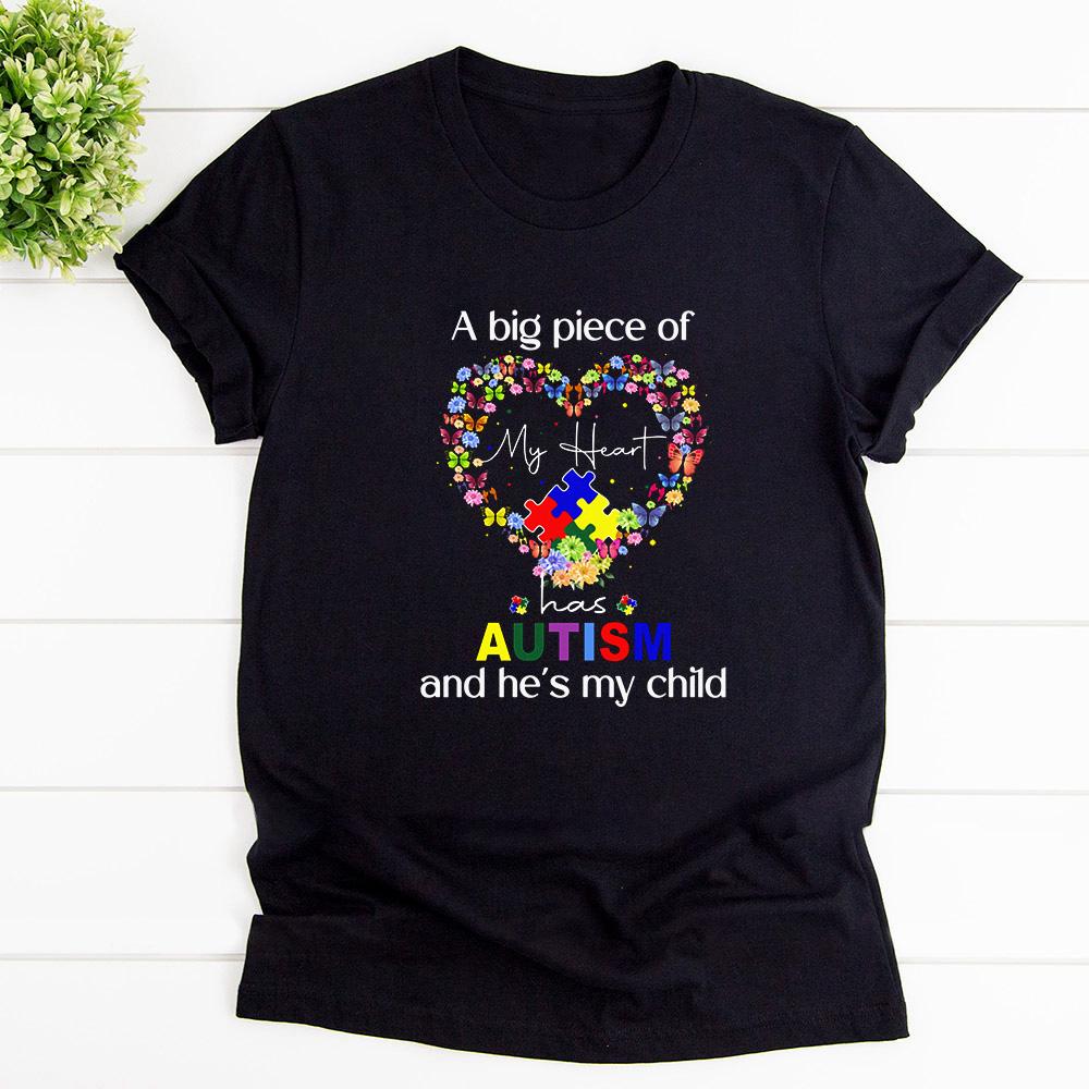 Autism a big piece of my heart butterfly wreath my child T Shirt Black Unisex S-6XL