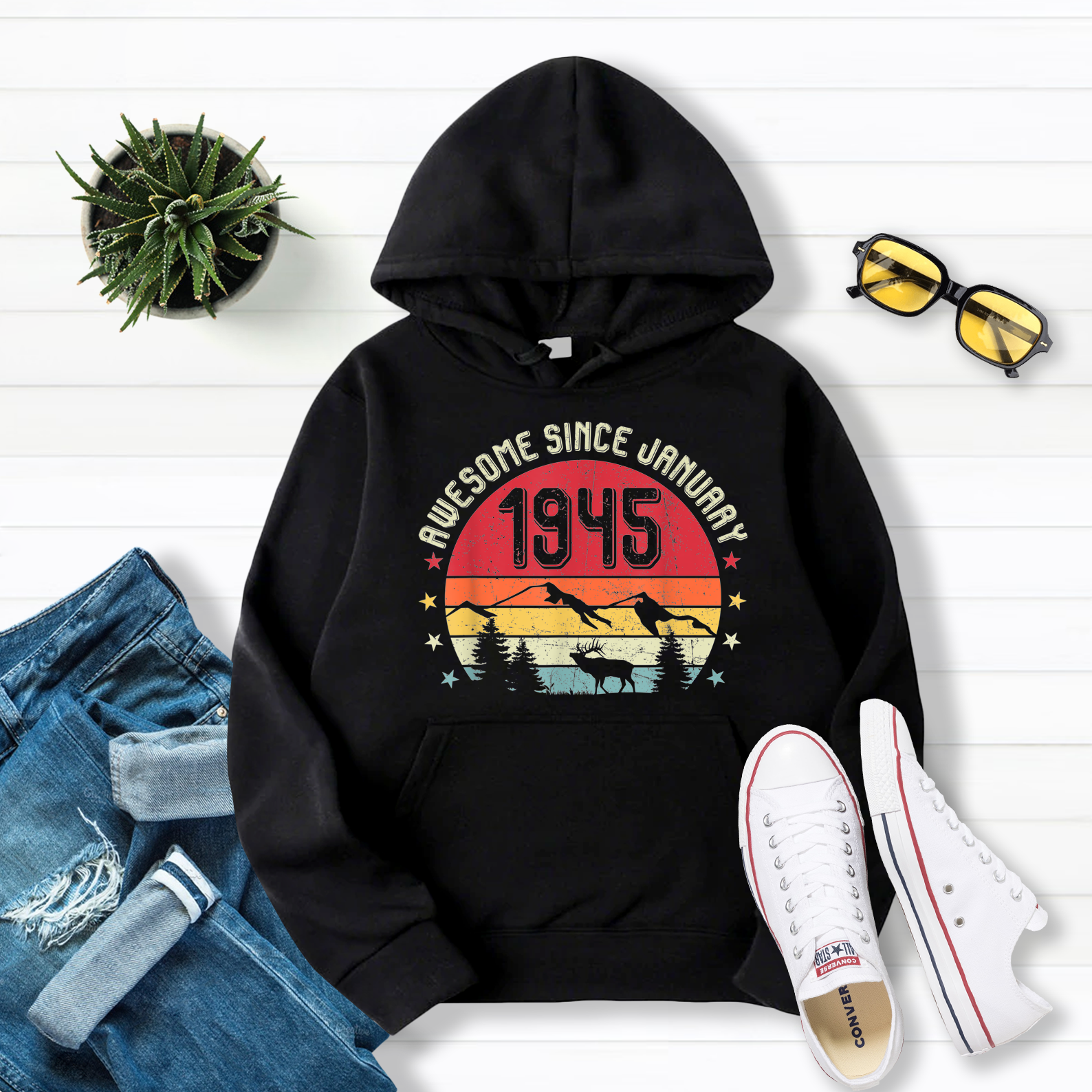 Awesome Since January 1945 Birthday Vintage Pullover Hoodie Black S-5XL