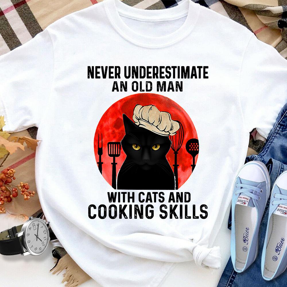 Black Cat And Chef Never Underestimate An Old Man With Cats And Cooking Skills Women T Shirt White S-3XL