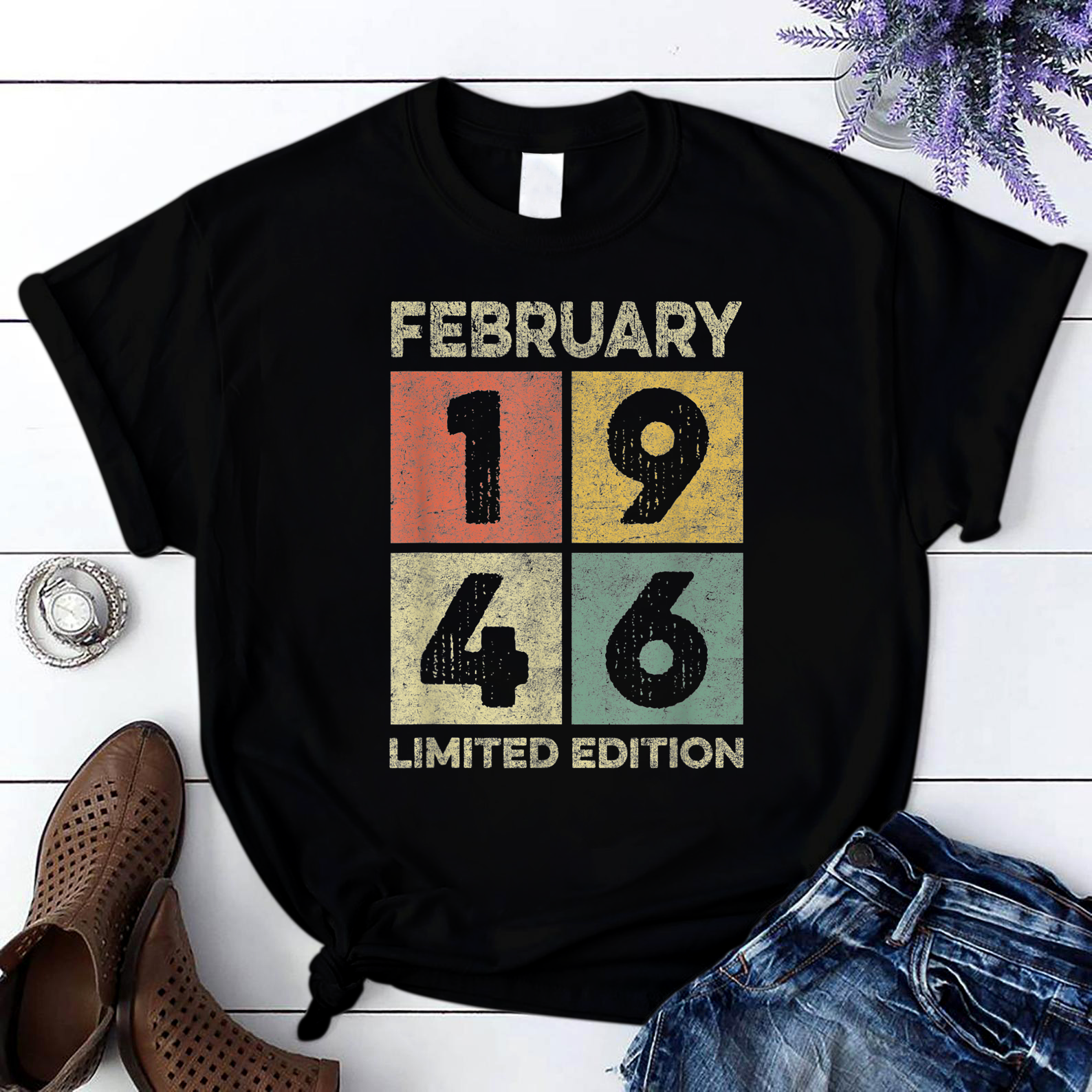 Born In February 1946 75Th Birthday Decorations Gifts 75 Yr T Shirt Black Unisex S-6Xl