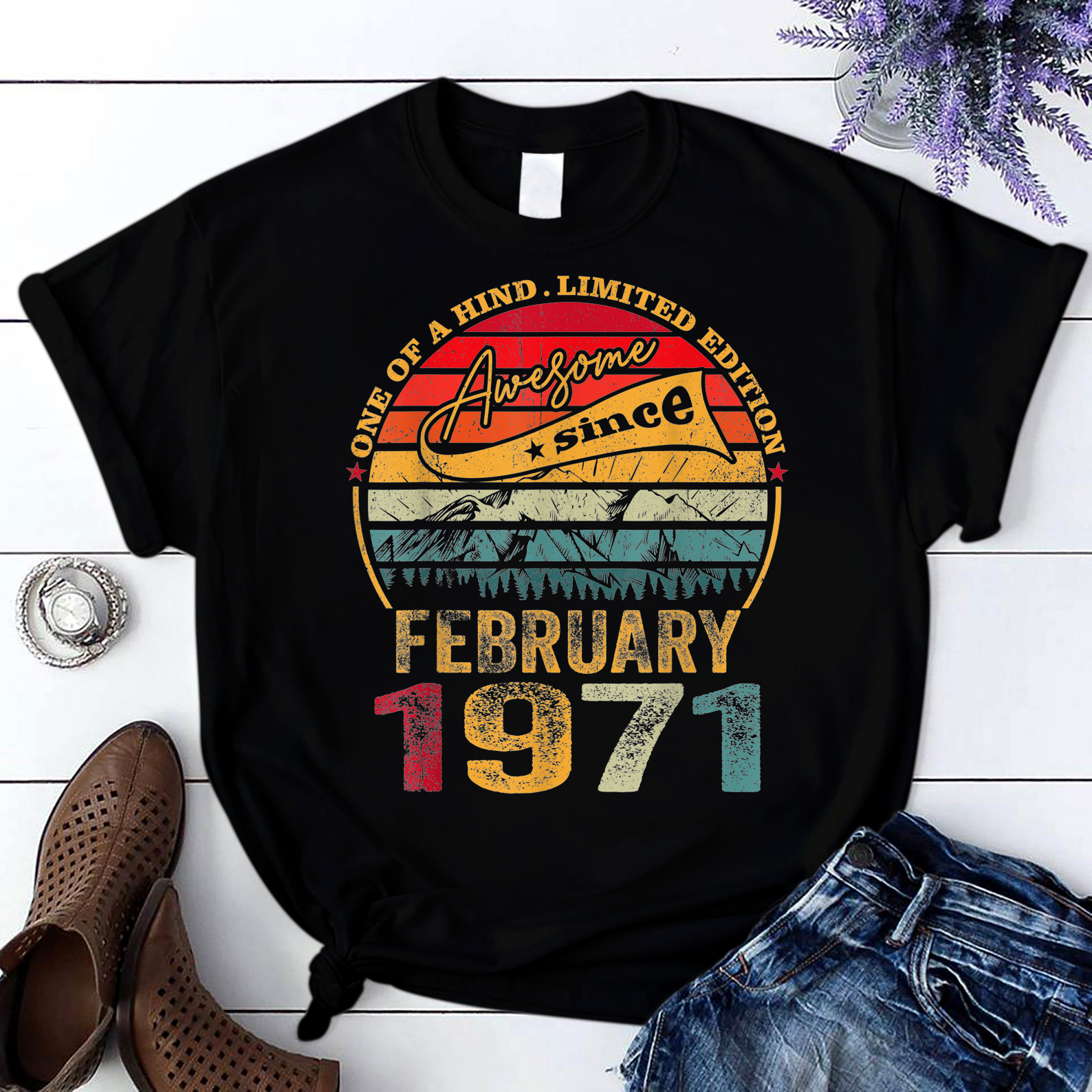 Born In February 1971 50Th Birthday Retro 50 Years Old T Shirt Black Unisex S-6Xl