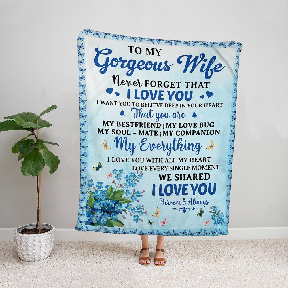 Butterfly to my gorgeous wife never forget that I love you Fleece Blanket