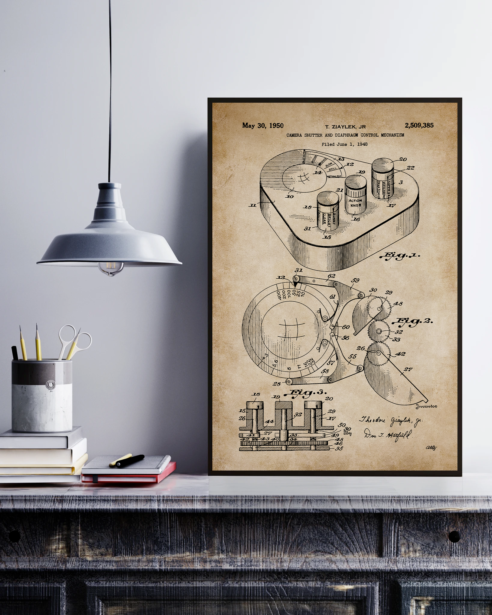 Camera Shutter And Diaphragm Control Mechanism Poster No Frame