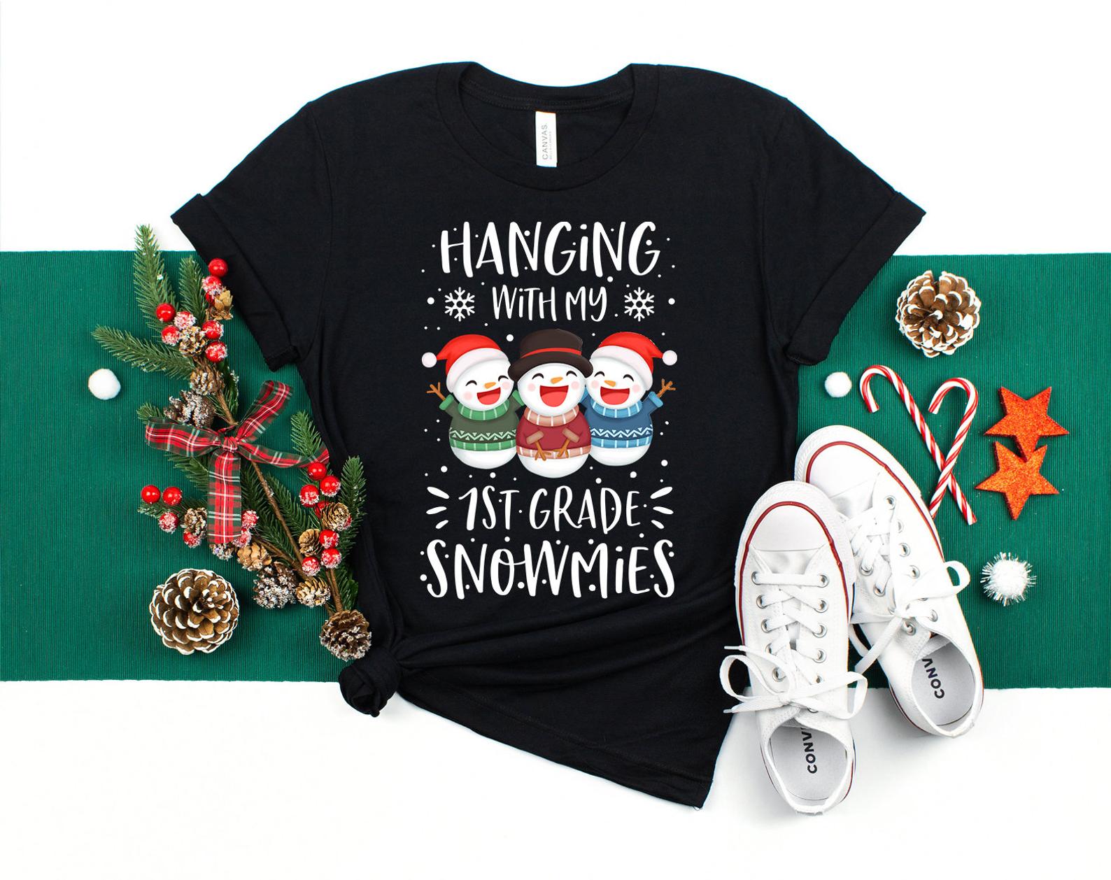 Hanging With My 1st Grade Snowmies T Shirt Black Unisex S-6XL