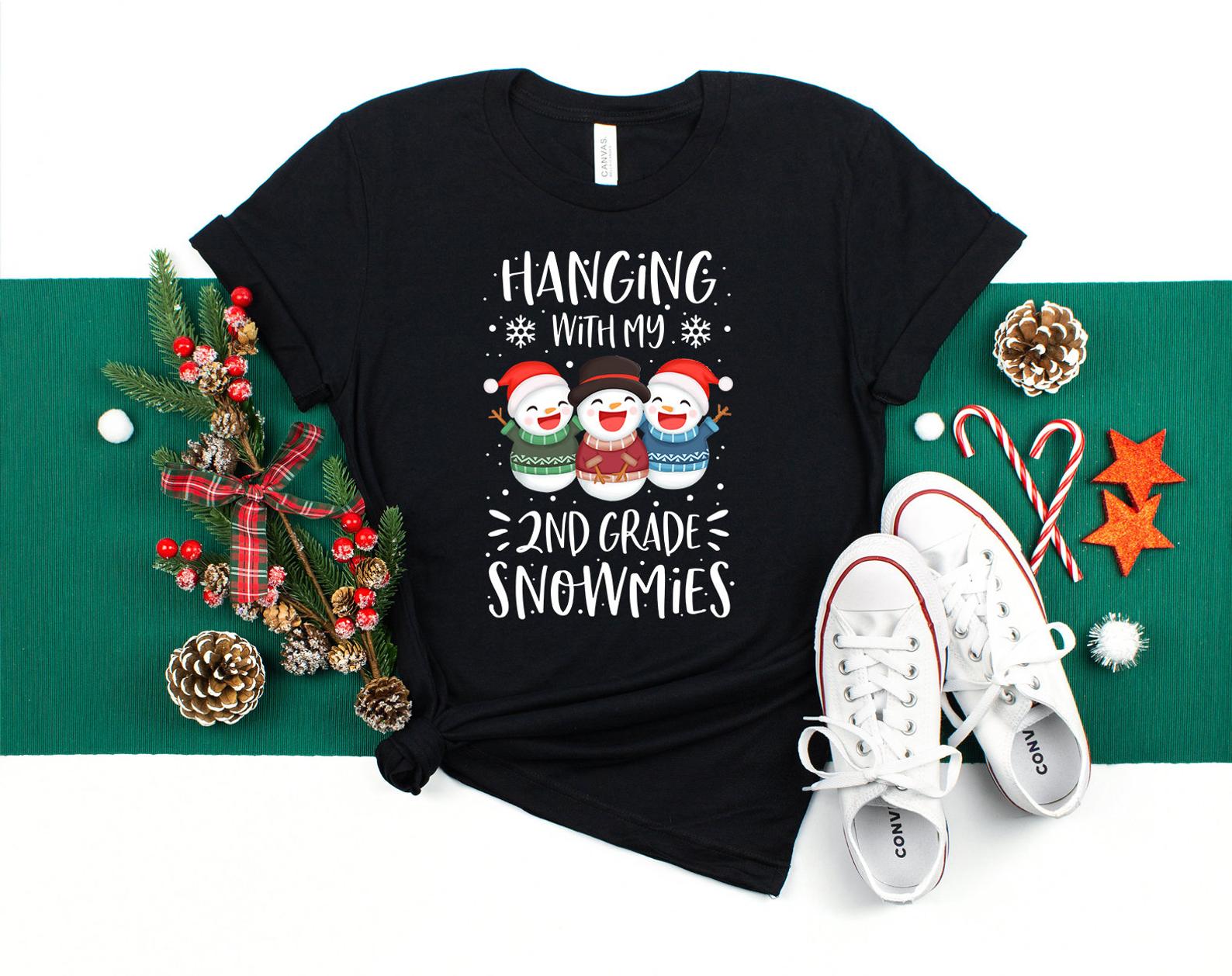 Hanging With My 2nd Grade Snowmies T Shirt Black Unisex S-6XL