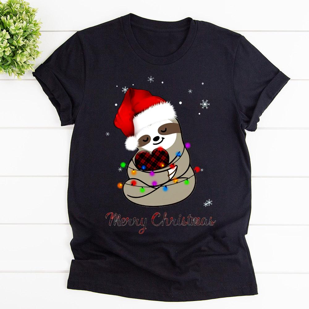 Sloth Merry Christmas Light Sloth Hug Red Plaid Heart Santa Hat T Shirt Black Unisex S-6XL